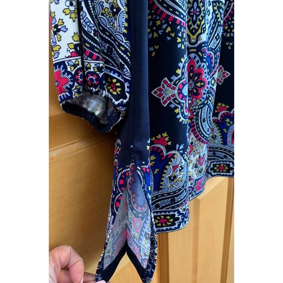 NWOT, Melissa Paige Women's Oversized XS Cold Shoulder 3/4 Sleeve Tunic - Picture 9 of 11